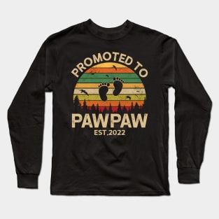 Promoted To PawPaw Est 2022 Pregnancy Announcement Vintage Long Sleeve T-Shirt